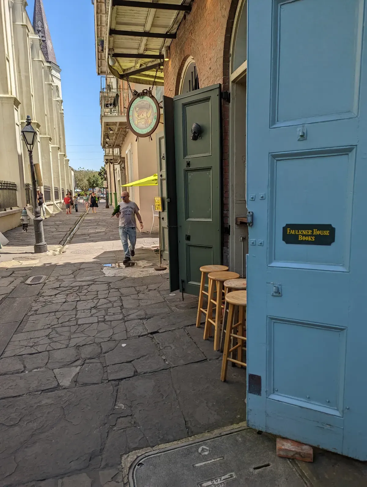 Pirates Alley, one of the haunted places you can see free before or after New Orleans ghost tours